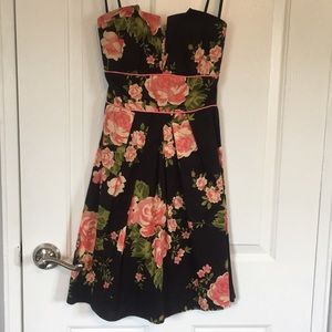 Floral Cotton Strapless Dress
